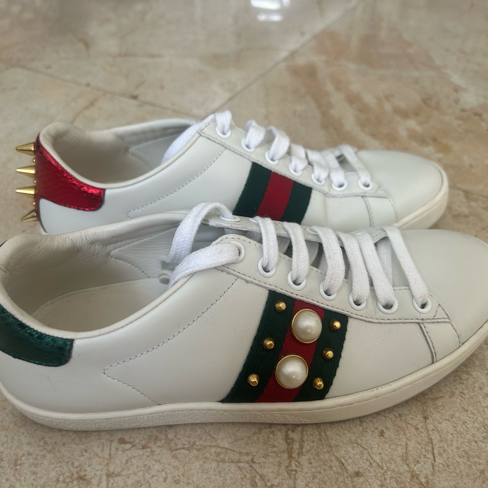 Gucci Ace Studded Pearl (Women’s) SIZE 35 1/2 - Picture 5 of 5